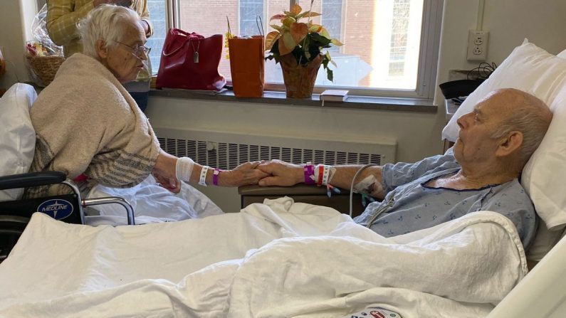 Corinne et Robert Johnson ont été mariés pendant 68 ans avant de mourir à un jour d'intervalle. (Gracieuseté de Brent Johnson)