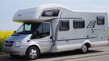 Côtes-d’Armor : il ouvre les bouteilles de gaz et fait sauter son propre camping-car