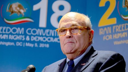 Rudy Giuliani promet des «preuves» de l’ingérence de l’administration Obama en Ukraine