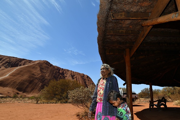 Le peuple Anangu. (Photo : SAEED KHAN/AFP via Getty Images)