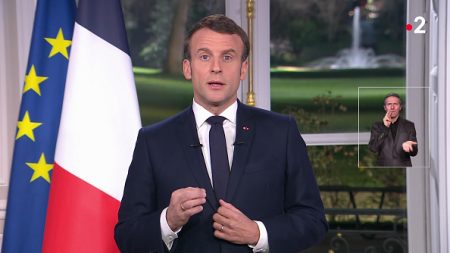 Réforme des retraites : Emmanuel Macron ne lâche rien, les syndicats résistent