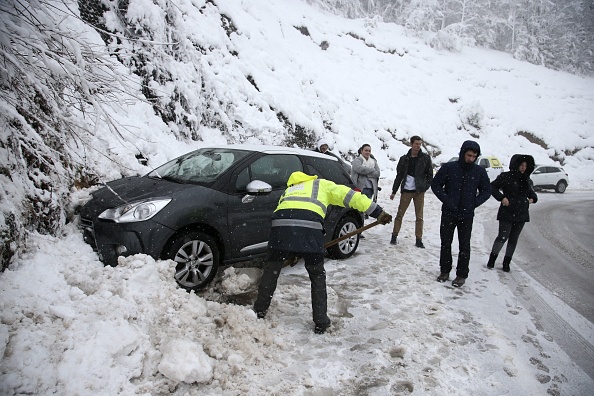 Chute de neige avec des vents forts dus à la tempête Gloria en Corse , le 20 janvier. (Photo : PASCAL POCHARD-CASABIANCA/AFP via Getty Images)