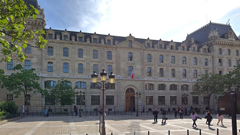 La Préfecture de police de Paris - Google Maps