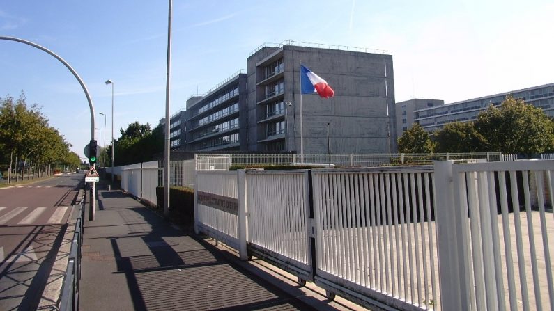 Vue de la préfecture de l'Essonne. Crédit : Wikimedia Commons. 