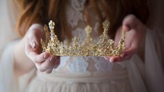 Une reine du bal de fin d’année refuse sa couronne et insiste pour la décerner à une amie porteuse de trisomie 21