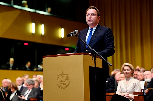 Olivér Várhelyi, le commissaire de la politique de voisinage au sein de la Commission von der Leyen. (Photo : JOHN THYS/AFP via Getty Images)