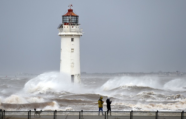 Cinq départements du Nord restent en vigilance orange pour "vagues submersions", le 11 février 2020. (Photo : PAUL ELLIS/AFP via Getty Images)