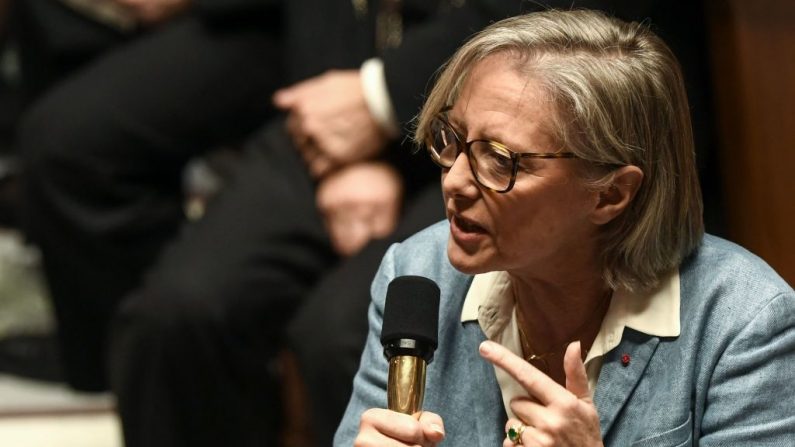 La secrétaire d’Etat chargée des personnes handicapées, Sophie Cluzel, à l’Assemblée nationale, à Paris, le 11 février (PHILIPPE LOPEZ/AFP via Getty Images)