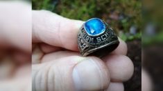 Une bague de qualité perdue par une femme dans le Maine en 1973 vient d’être retrouvée enterrée dans une forêt en Finlande