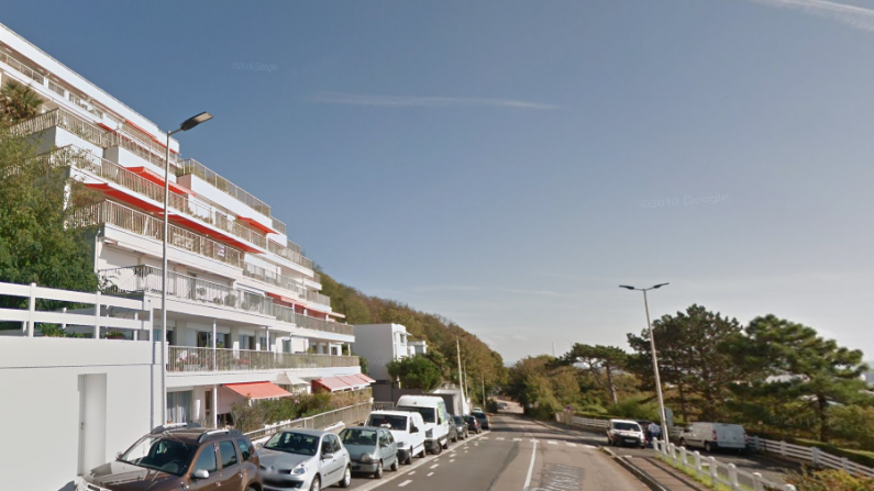 C'est dans l'immeuble « Les Terrasses de la Hève », sur le boulevard Félix Faure à Sainte-Adresse, qu'un incendie s'est déclaré dans une installation électrique. (Capture d'écran/Google Maps)