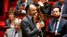 Retraites : les motions de censure rejetées, la réforme adoptée de facto par l’Assemblée