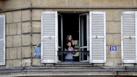 Confinement à Paris : ils doivent vivre à 5 dans une chambre de 11 m²