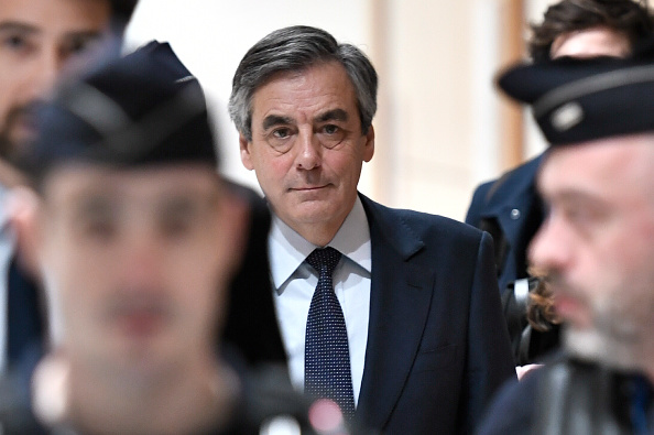 L'ancien Premier ministre Francois Fillon. (Photo :  STEPHANE DE SAKUTIN / AFP) (Photo by STEPHANE DE SAKUTIN/AFP via Getty Images)