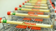 Le distributeur Auchan annoncera mardi un plan social d’ampleur, 2300 emplois sont menacés