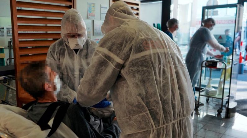 Personnel médical.(Photo par GUILLAUME SOUVANT/AFP via Getty Images)