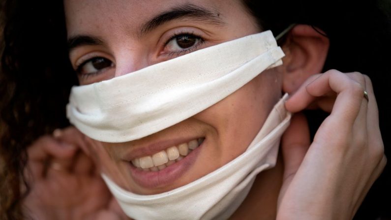 (LIONEL BONAVENTURE/AFP via Getty Images)