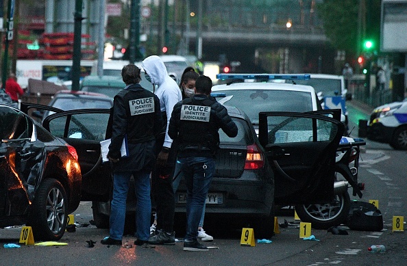  Un automobiliste a blessé deux motards de la police le 27 avril à Colombes (Hauts-de-Seine). (Photo : FRANCK FIFE/AFP via Getty Images)