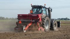 Lot-et-Garonne : verbalisé en rentrant de sa journée de travail sur son tracteur, un agriculteur refuse de payer