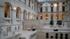 Chaussons, masques et confiture : la vie confinée entre au musée