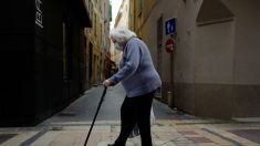 La Ville de Paris distribue des masques non adaptés et de mauvaise qualité aux personnes âgées