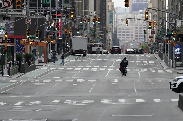 Le pays indemnise désormais plus de chômeurs que jamais, 22,6 millions de personnes au cours de la dernière semaine d'avril, quand ils étaient environ 1,7 million avant la pandémie. (Photo : TIMOTHY A. CLARY/AFP via Getty Images)