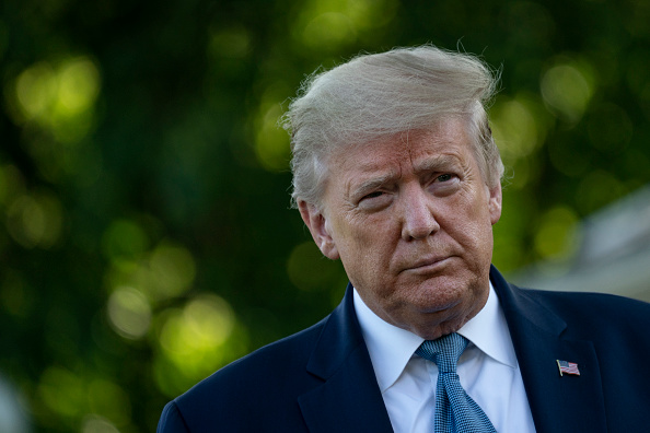 "Je ne suis pas content de l'Organisation mondiale de la santé", a déclaré M. Trump depuis la Maison Blanche. "Ils sont une marionnette de la Chine". (Photo : Drew Angerer/Getty Images)