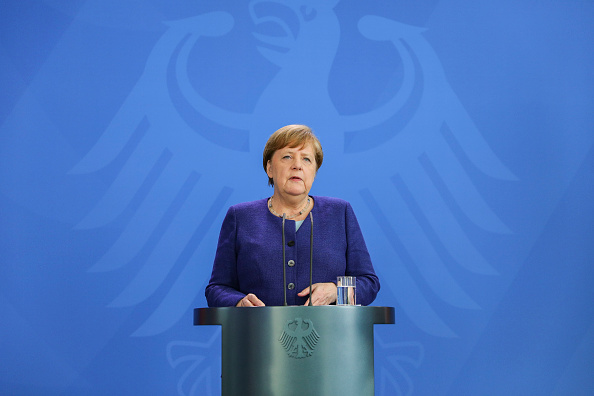 -La chancelière allemande Angela Merkel tient une conférence de presse à la Chancellerie le 20 mai 2020 à Berlin, en Allemagne. Photo par Omer Messinger-Pool / Getty Images.