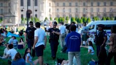 Déconfinement à Paris : 5.000 personnes rassemblées sur l’esplanade des Invalides