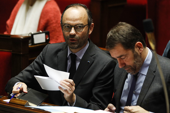 Édouard Philippe et Christophe Castaner font partie des ministres visés par les plaintes (PATRICK KOVARIK/AFP via Getty Images)