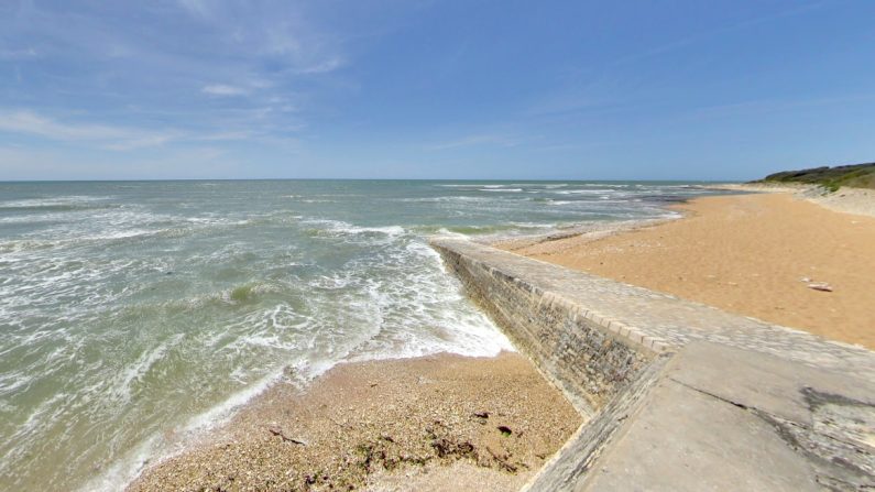 Une plage dans l'Ile d'Oléron - Google Maps