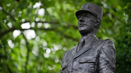 Pavillons-sous-Bois : la statue du Général de Gaulle vandalisée ainsi qu’une plaque commémorative de la bataille de Bir-Hakeim