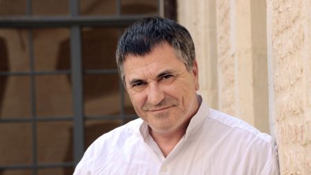 Jean-Marie Bigard suite aux critiques d’Elie Semoun : « Je suis un bouffon qui a des c***** »