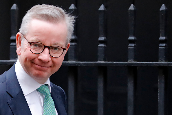 Le ministre d'Etat britannique Michael Gove a indiqué qu'il n'y avait pas de date-butoir ferme pour aboutir à l'accord sur Brexit, mais "si nous n'avons pas enregistré de progrès significatifs d'ici à octobre, alors ce sera difficile". (Photo : TOLGA AKMEN/AFP via Getty Images)