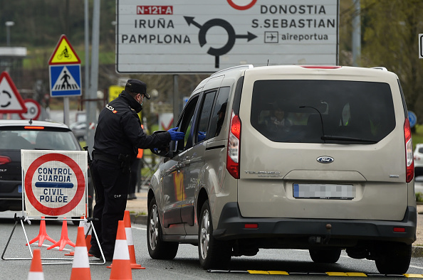 Après des annonces discordantes, l’Espagne annonce finalement rouvrir sa frontière le 1er juillet. (Photo : GAIZKA IROZ/AFP via Getty Images)