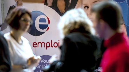 Le Sénat adopte le projet de loi «pour le plein emploi»