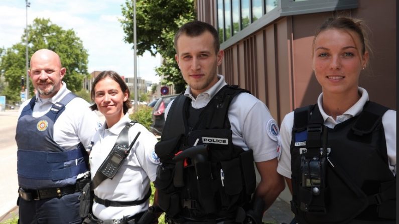 Les policiers messins sont parvenus à sauver la vie d’un nourrisson de cinq mois que sa mère menaçait de défenestrer. Crédit : Police nationale de la Moselle. 