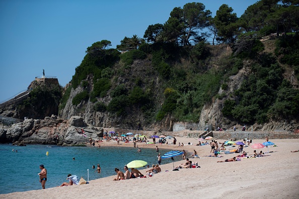 Plage de Lloret de Mar , en Catalogne, Espagne, le 22 juin 2020. (Photo JOSEP LAGO/AFP via Getty Images)