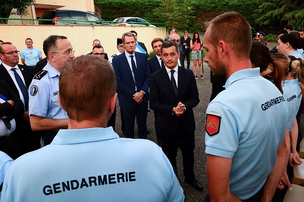 Les honneurs militaires seront rendus à Mélanie Lemée ce jeudi 9 juillet à l'état-major de la région de gendarmerie de Nouvelle-Aquitaine, à Mérignac (Gironde), en présence de Gérald Darmanin, qui a effectué une visite auprès des gendarmes de Port-Sainte-Marie mardi pour sa première journée comme ministre de l'Intérieur.(Photo MEHDI FEDOUACH/POOL/AFP via Getty Images)