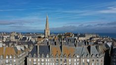 Bretagne: c’était quoi cette mystérieuse carlingue d’avion dans les rues de Saint-Malo ?