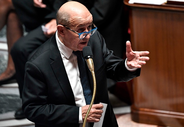 -Le ministre français des Affaires européennes et étrangères, Jean-Yves Le Drian, le 28 juillet 2020 à Paris. Photo de STEPHANE DE SAKUTIN / AFP via Getty Images.