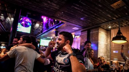 Marseille: le maillot du PSG interdit dans le quartier du Vieux-Port le soir de la finale