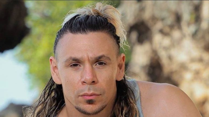 Bertrand-Kamal, qui avait participé à la nouvelle saison de "Koh-Lanta" en cours de diffusion sur TF1, est décédé d'une longue maladie. (www.facebook.com/Kohlanta.tf1.fr)