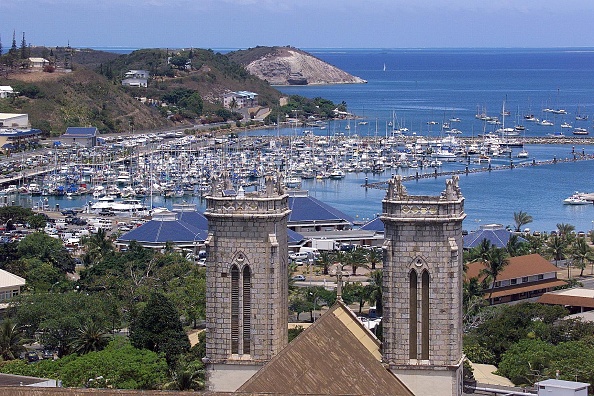 -Une vue du port de plaisance de Nouméa, capitale de la Nouvelle Calédonie, prise le 31 octobre 1998. Photo by Pascal Guyot / AFP via Getty Images.