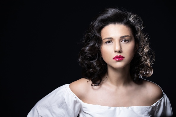 -La pianiste de concert franco-géorgienne Khatia Buniatishvili pose lors d'une séance photo le 30 juillet 2020 à Paris. Photo de JOEL SAGET / AFP via Getty Images.