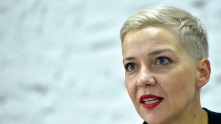 Bélarus: l’opposante Kolesnikova a « déchiré son passeport » pour éviter l’exil forcé