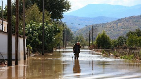 Ouragan en Grèce: deux morts, d’importants dégâts