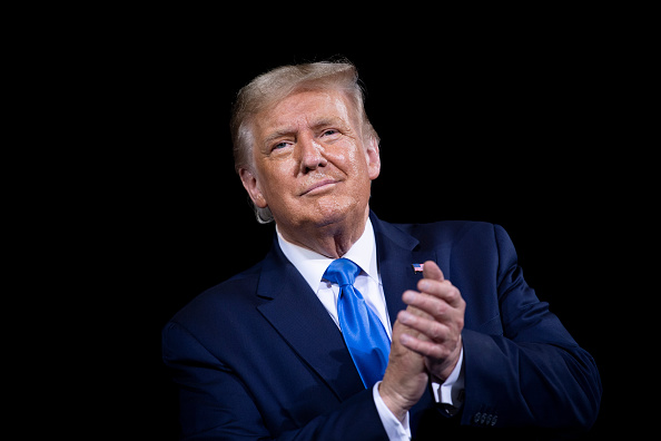 Donald Trump a choisi la juge conservatrice Amy Coney Barrett pour remplacer Ruth Bader Ginsburg à la Cour suprême des États-Unis. (Photo BRENDAN SMIALOWSKI/AFP via Getty Images)