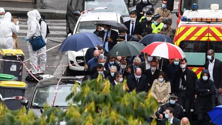 Attaque au hachoir à Paris: le suspect « assume son acte » contre Charlie Hebdo