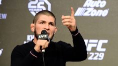 Khabib Nurmagomedov, légende de MMA traite Macron d' »ordure » et souhaite qu’il soit défiguré ainsi que ses disciples