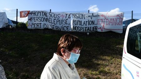 Covid-19 : l’hôpital de nouveau dans la rue ce jeudi